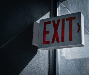 Exit interview: Μια σύντομη συζήτηση μεταξύ του εργαζομένου που αποχωρεί και της εταιρίας